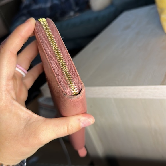 EUC Prada Zippy Wallet - Picture 14 of 14